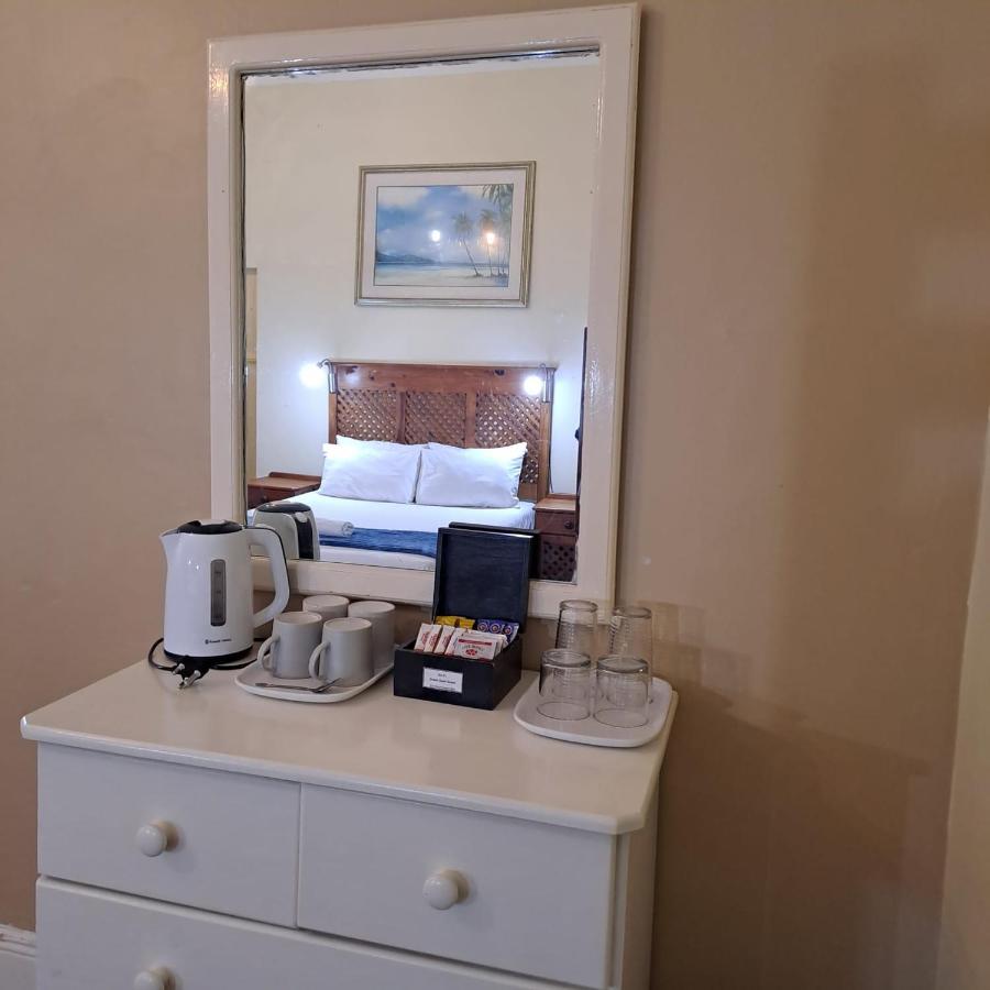 Green Door Guest House Mossel Bay Extérieur photo