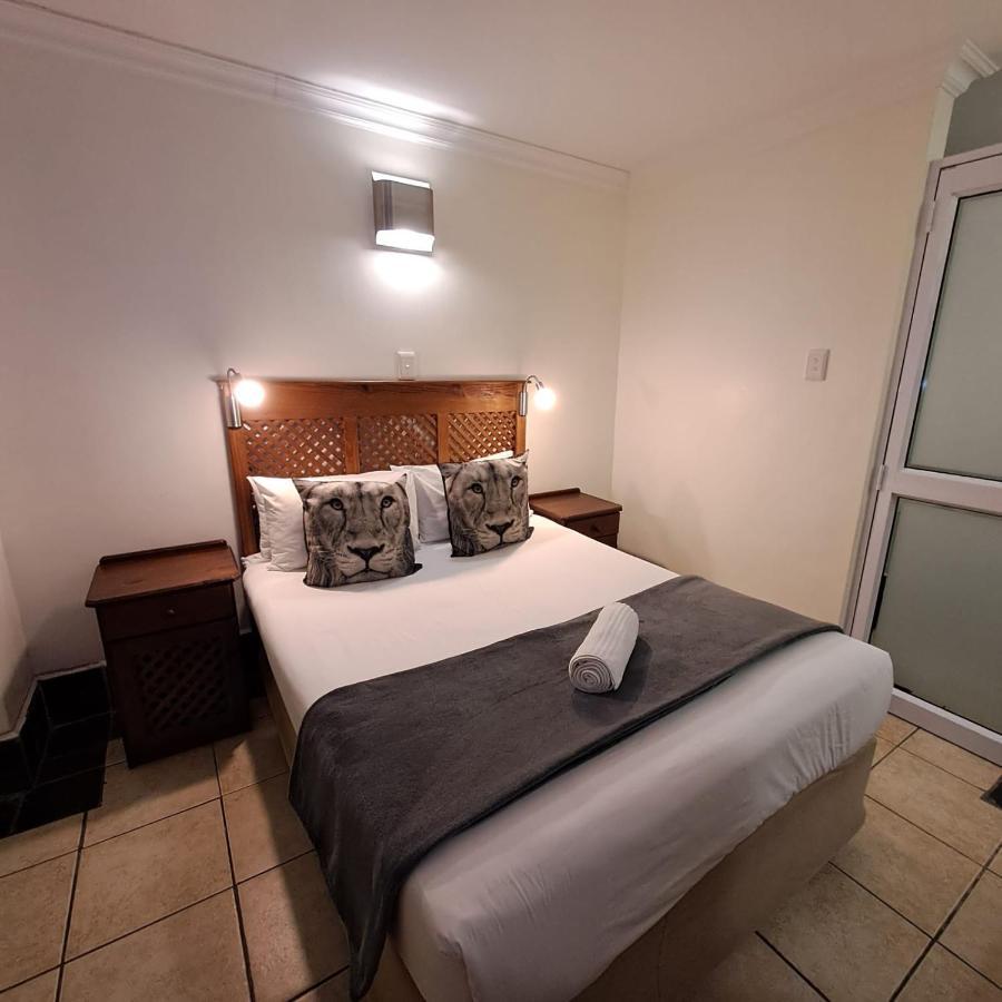 Green Door Guest House Mossel Bay Extérieur photo