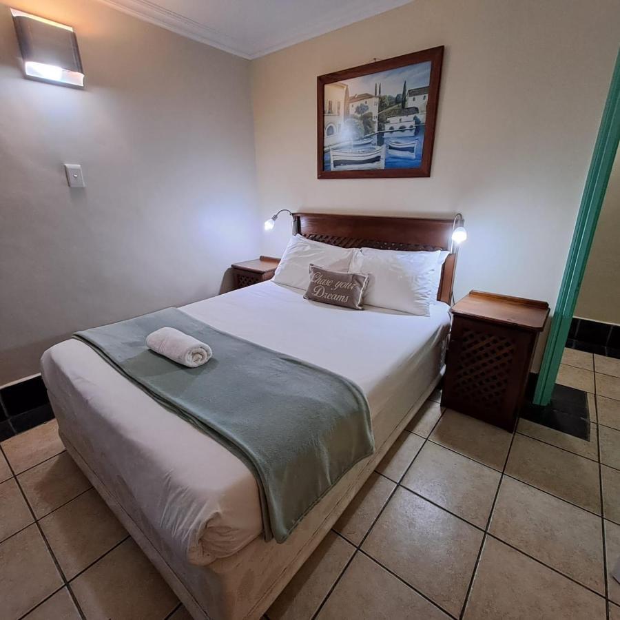 Green Door Guest House Mossel Bay Extérieur photo