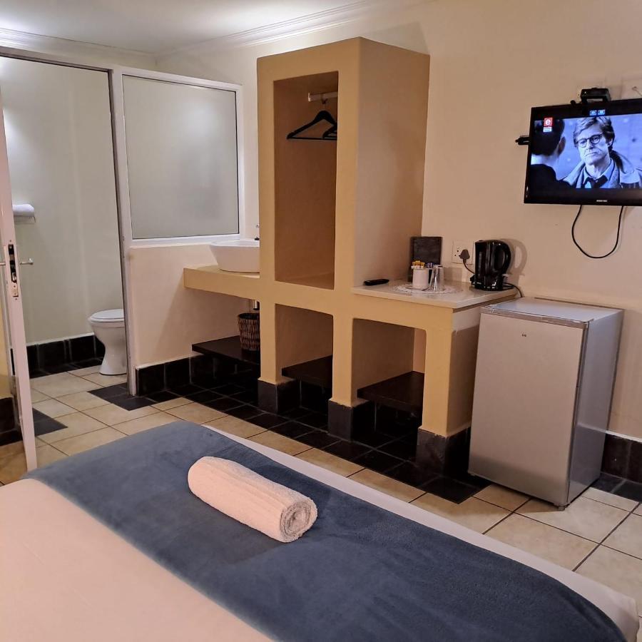 Green Door Guest House Mossel Bay Extérieur photo