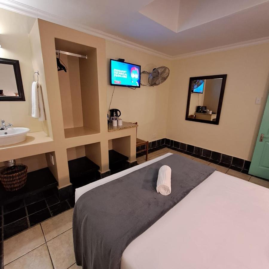 Green Door Guest House Mossel Bay Extérieur photo